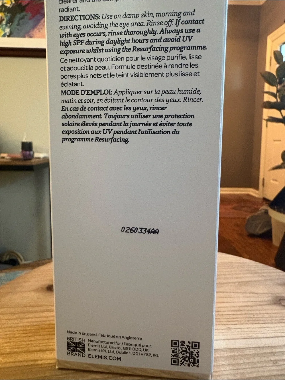 NIB Elemis Dynamic Resurfacing Facial Wash 200ml full size!!